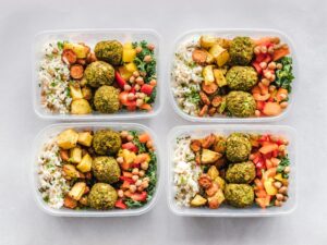 How to Meal Prep for the Entire Week: A Complete Beginner’s Guide